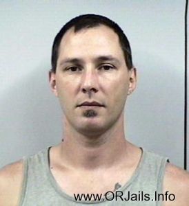 Christopher  Thompson Arrest